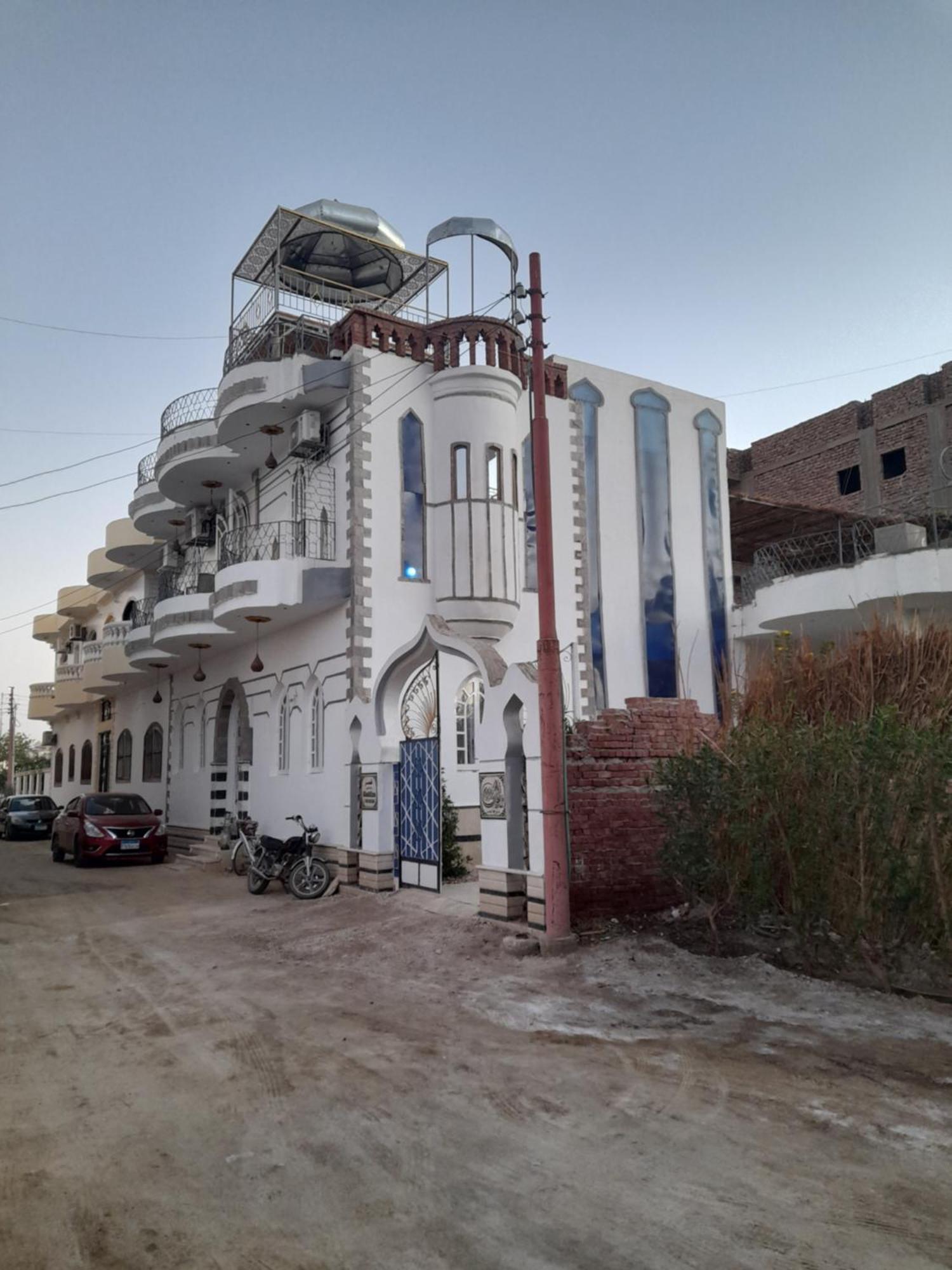 Alaa Aldin Flats Lägenhet Luxor Exteriör bild
